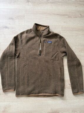 NWT men’s small 1/4 zip Patagonia better sweater coriander brown